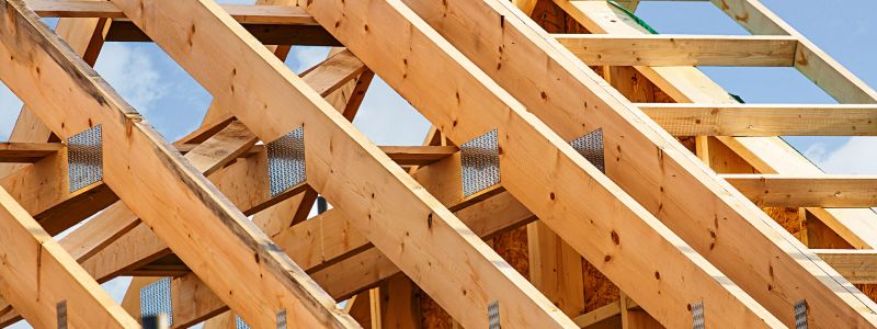Dachstuhl aus Holz